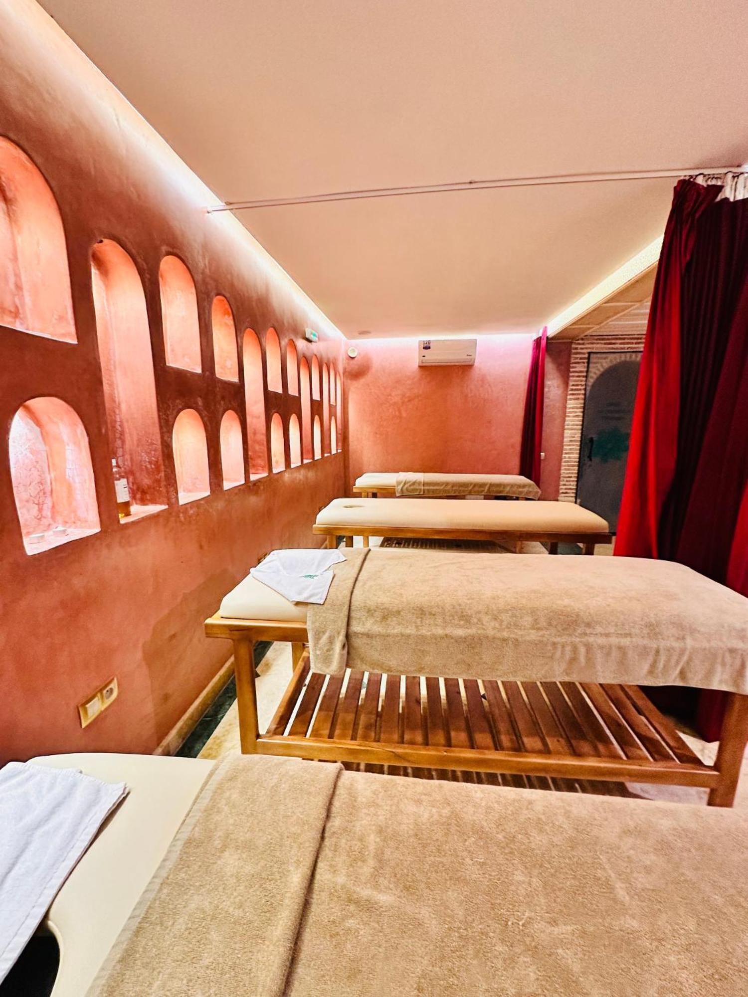 Dar Al-Famila Hamam & Spa مراكش المظهر الخارجي الصورة